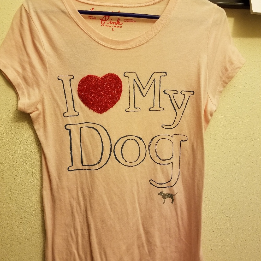 Pink tshirt